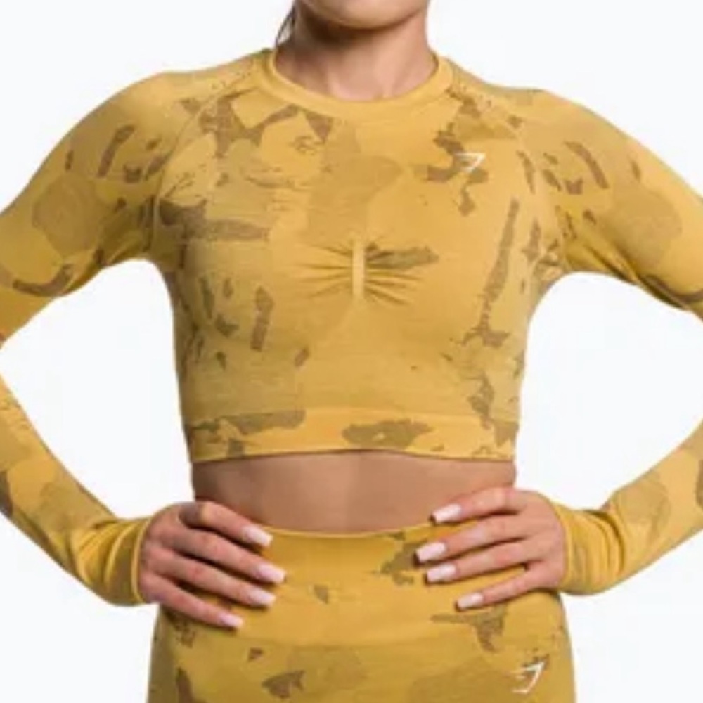 Gymshark Mustard Camo Long Sleeve Crop Top Small Keyhole Back Seamless